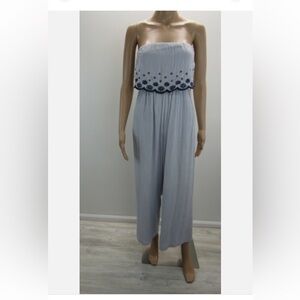 Women’s med Jessica Simpson Romper Light Blue Striped embroidered tube.top